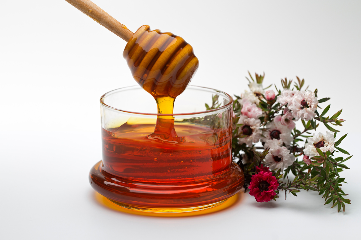 Article image for Honey wars: Australian honey makers win right to use term ‘manuka’