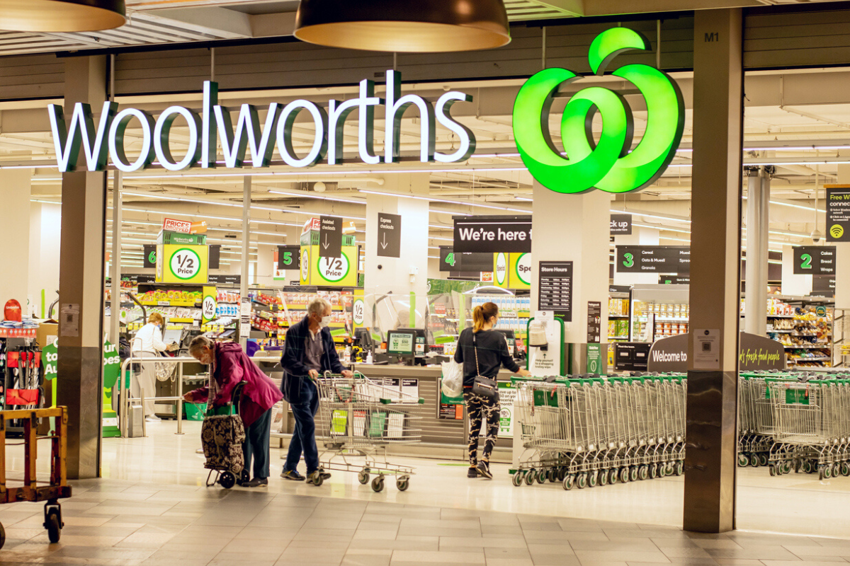 Article image for Woolworths closes butcher counters nationwide leaving hundreds jobless