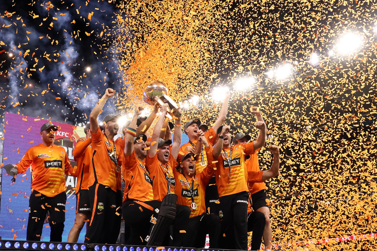 Article image for Calls for WA to host the first Test of the summer after Scorchers triumphant win
