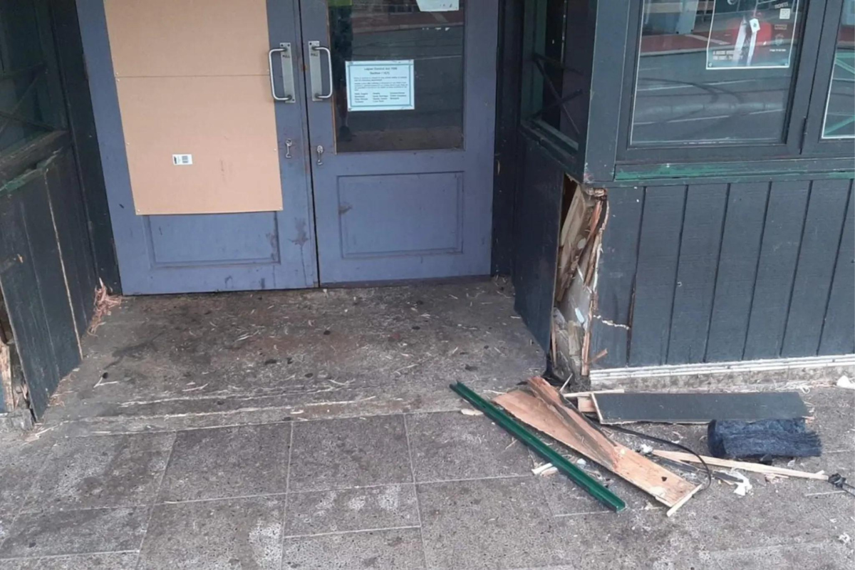 Article image for Woman charged for drunken attack at Mandurah pub