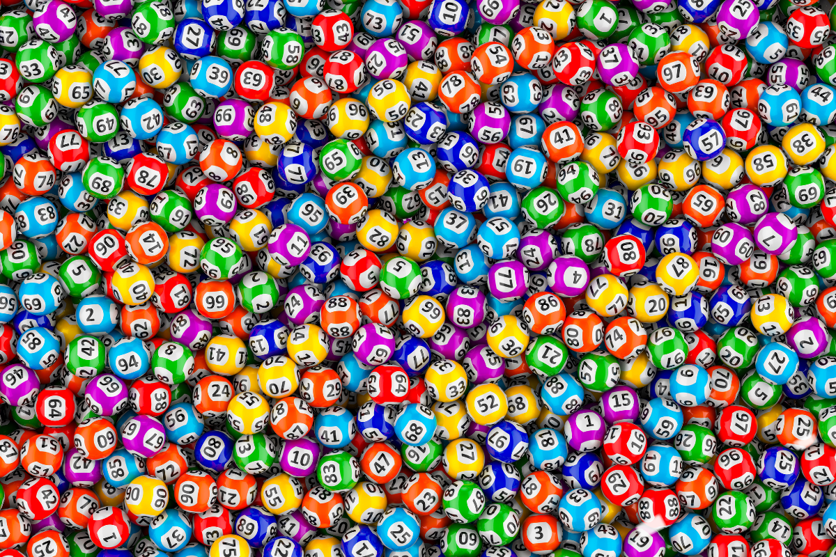 Article image for Search for lucky WA resident who scooped up $40m Lotto Jackpot
