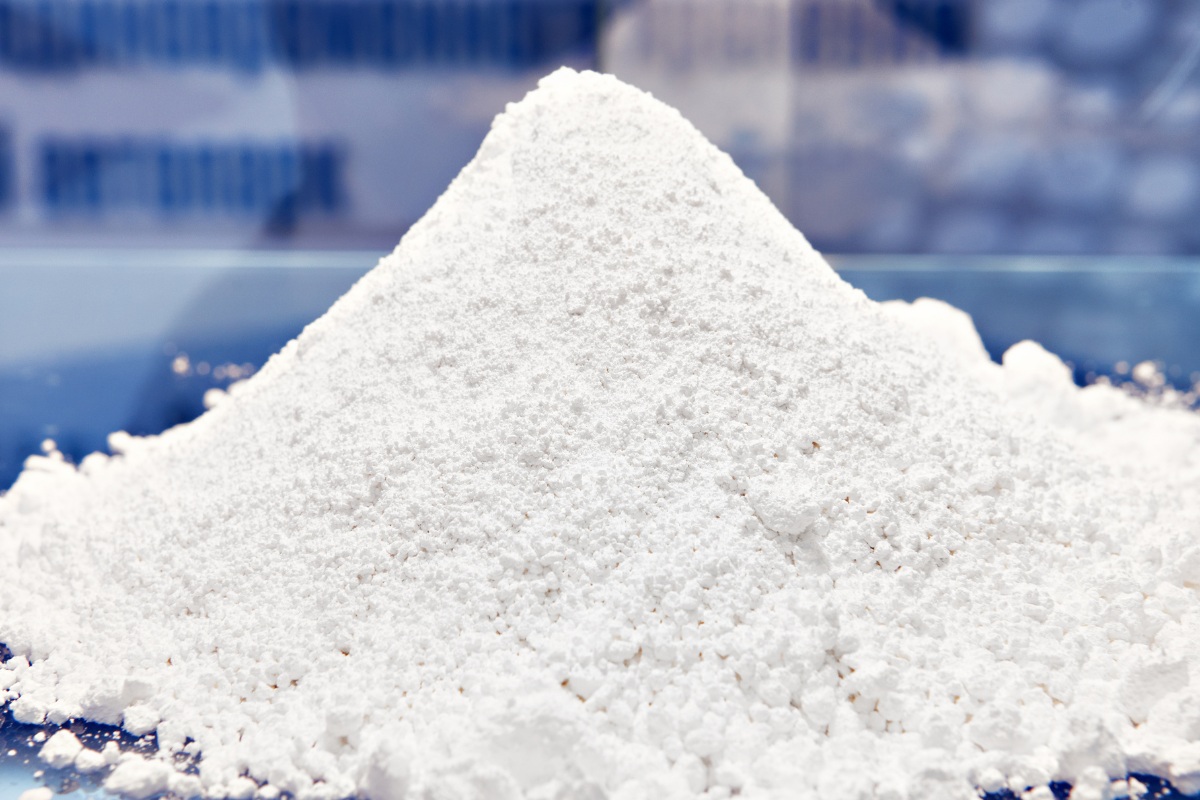 BREAKING: Three people arrested over 900kg cocaine drug bust - Vimarsana News