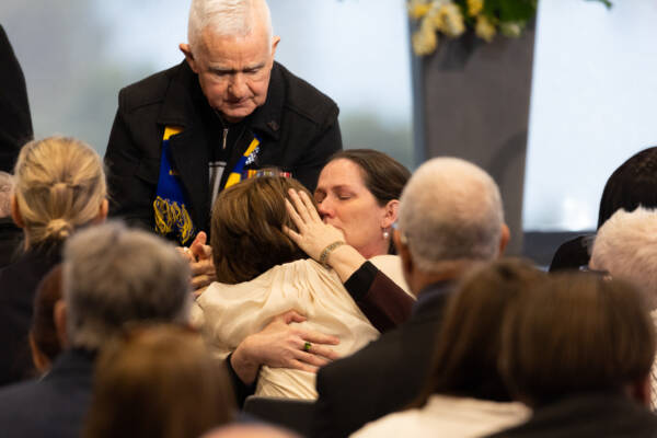 060723genfuneralAR104