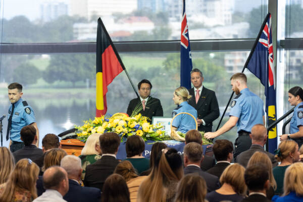 060723genfuneralAR106