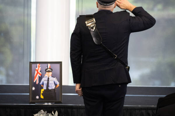 060723genfuneralAR113