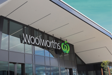 Free the shops? Airport Woolies extends trading hours due to demand