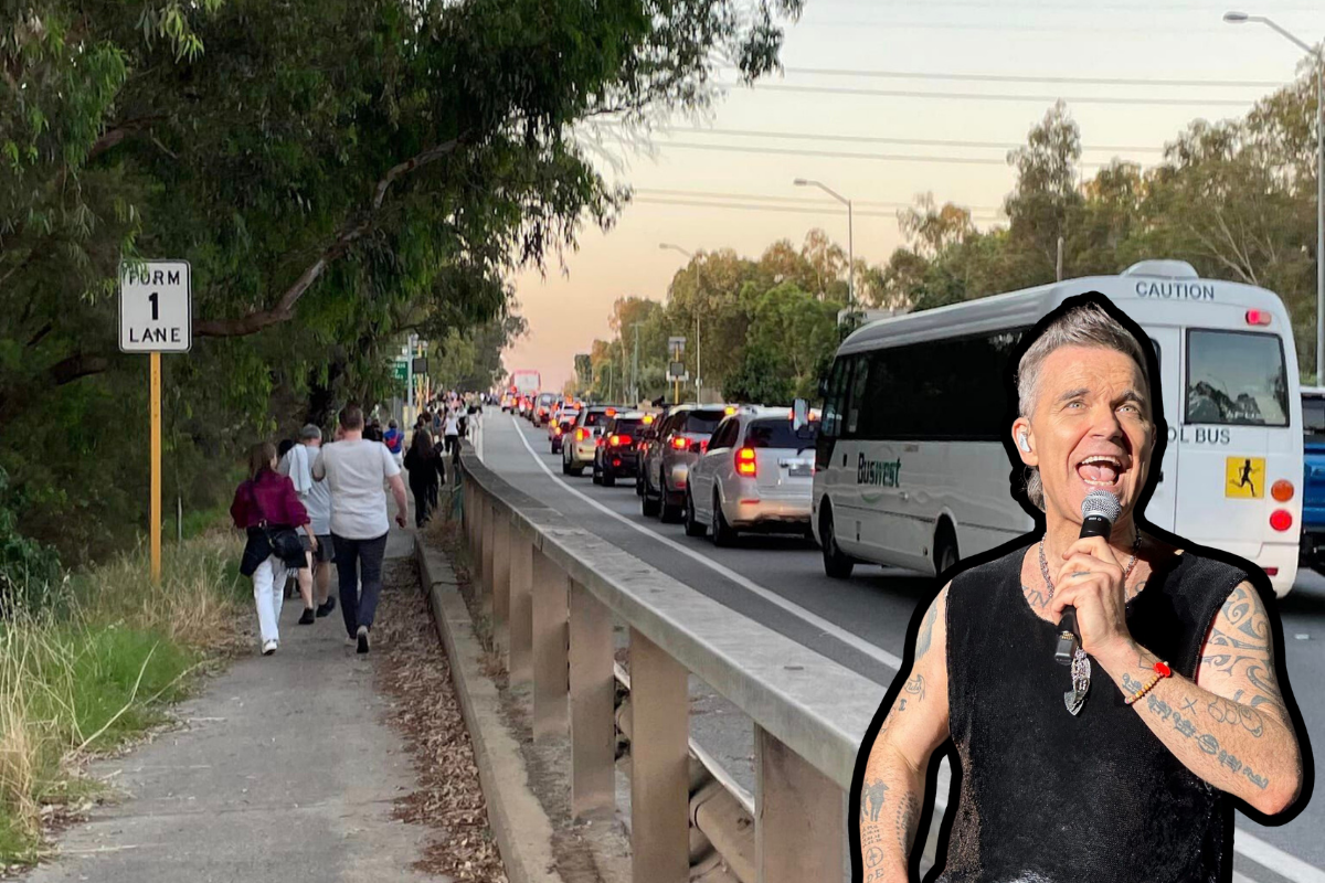 Article image for Promoter defends five-hour traffic jam post-Robbie Williams concert