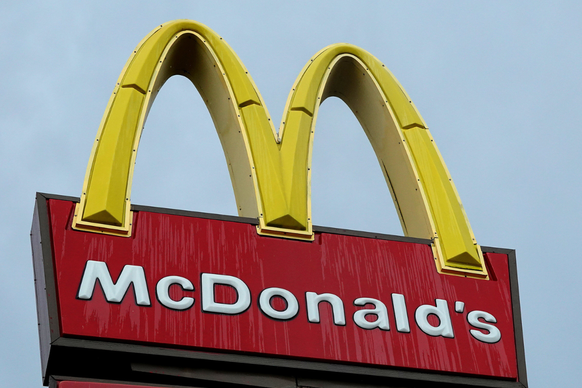 Article image for Staff ‘forced to work for free’, McDonald’s class action claims