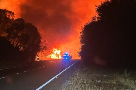 Commuters Warned As Blaze Threatens Major Roadways