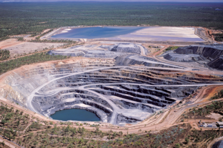 Push to lift uranium mining ban sparks economic optimism in Western Australia