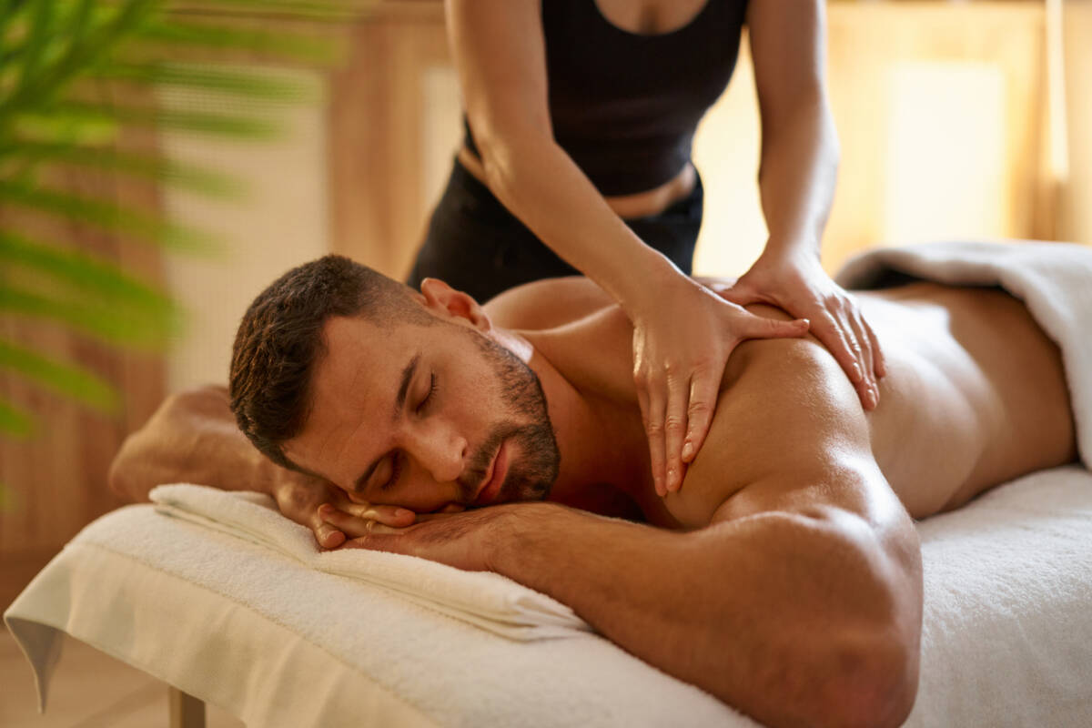 Article image for Do massages actually help with your pain? Scientists have found that there isn’t strong evidence that they actually help with pain