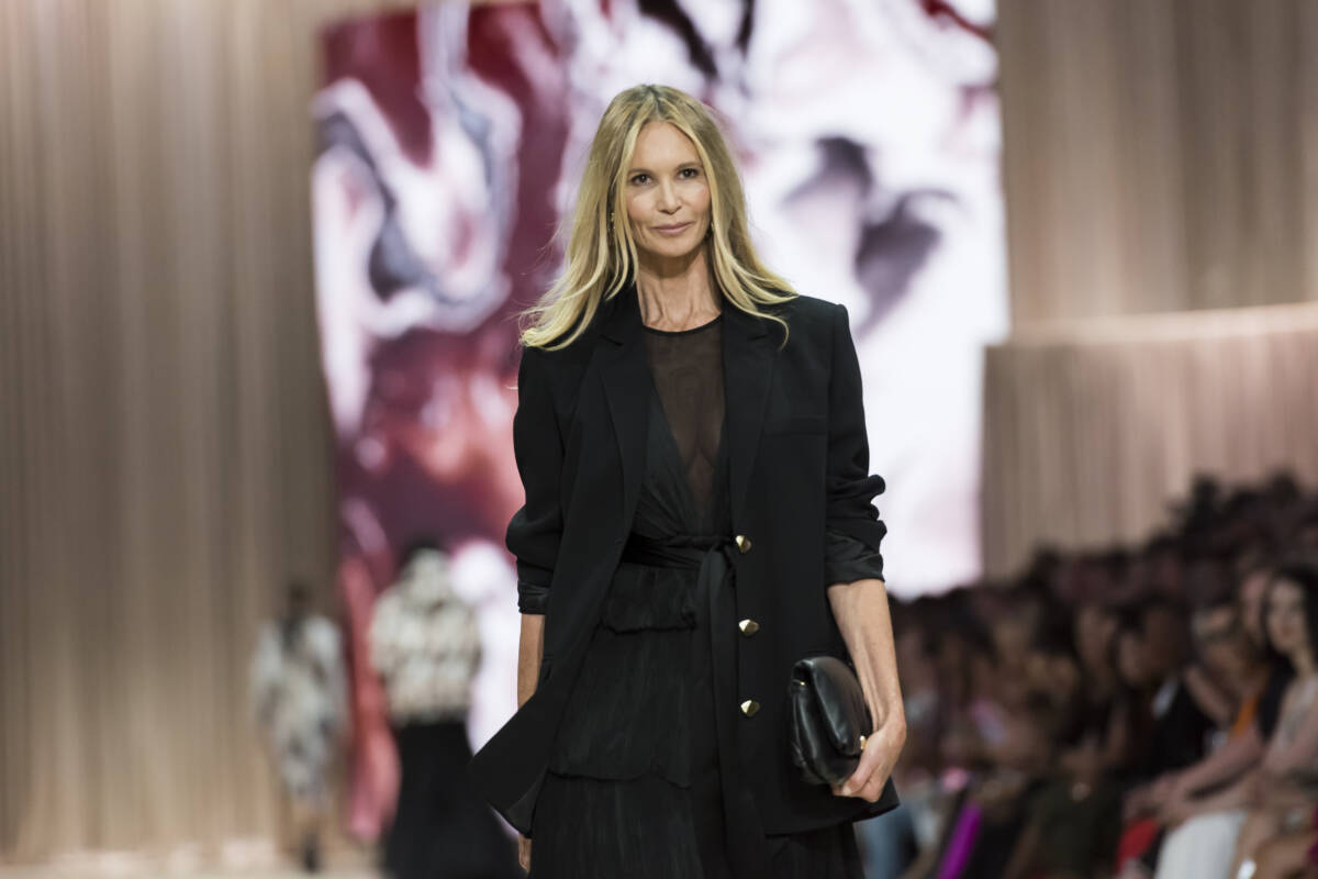 Article image for Holistic cancer therapy alone labelled “insufficient” amid Elle Macpherson claims