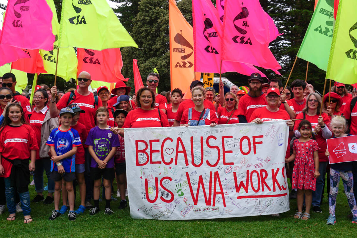 Article image for Public sector workers endorse second pay offer