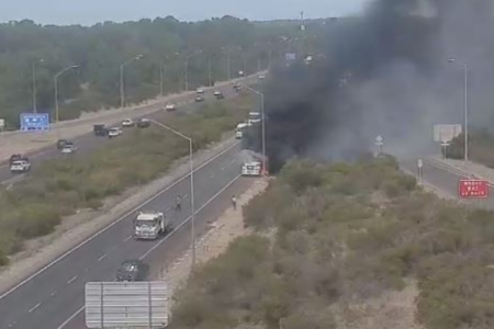Truck fire causes afternoon traffic chaos with the Kwinana Freeway closed northbound