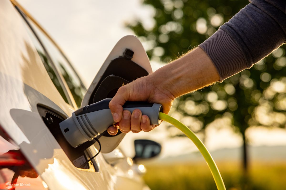 Article image for New research shows only one in four Aussie drivers plan to go electric