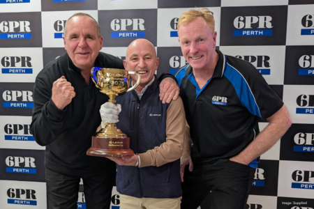 Two-time Melbourne Cup winning jockey still gets goosebumps talking about the race