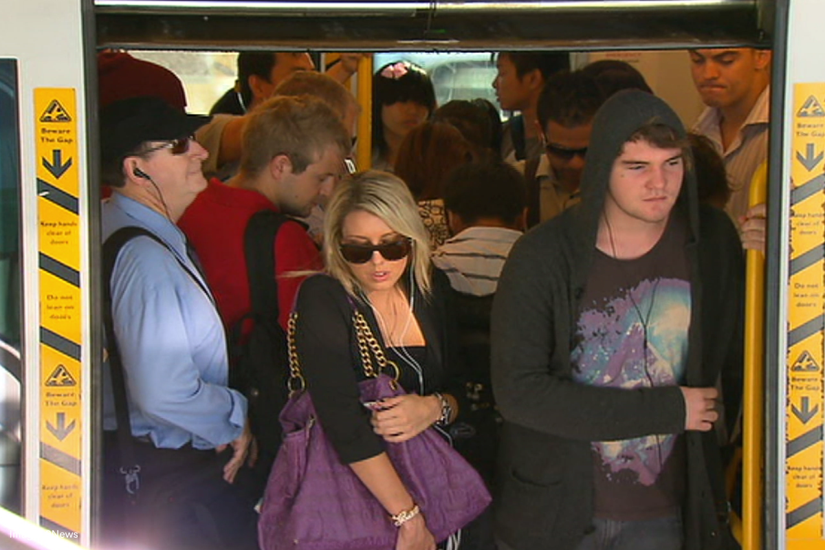 Article image for Transperth warns of delays as Friday night footy and peak hour collide