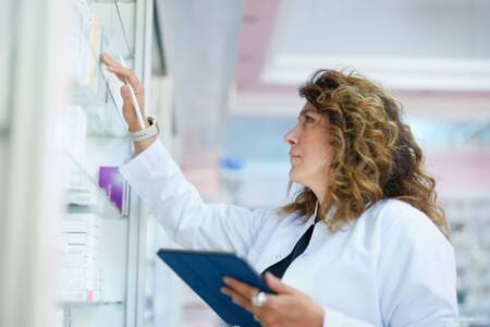 Pharmacy Guild of Australia calls for urgent shift to pharmacy-first care