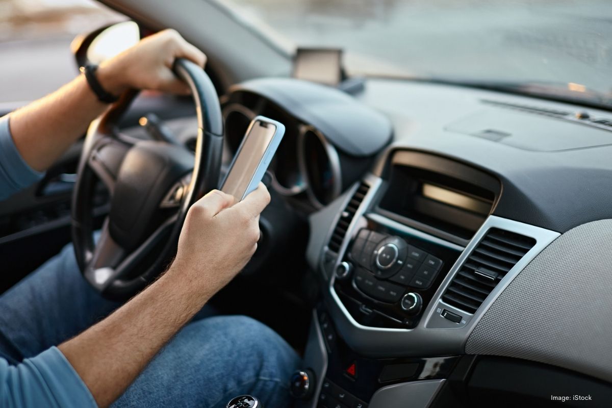 Article image for More than a third of Aussie drivers admit to being distracted on our roads