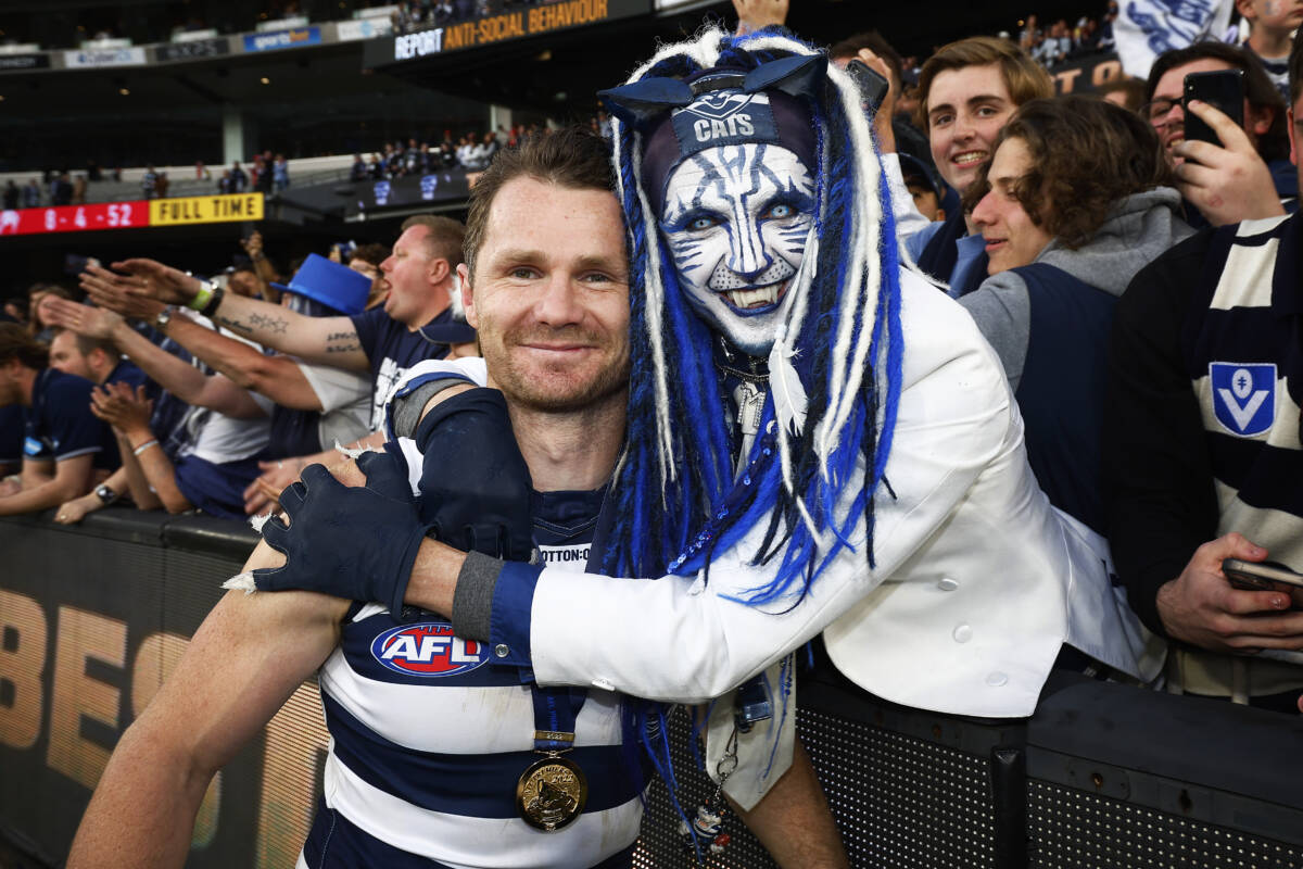 Article image for Geelong’s most committed supporter purr-pares for a big day