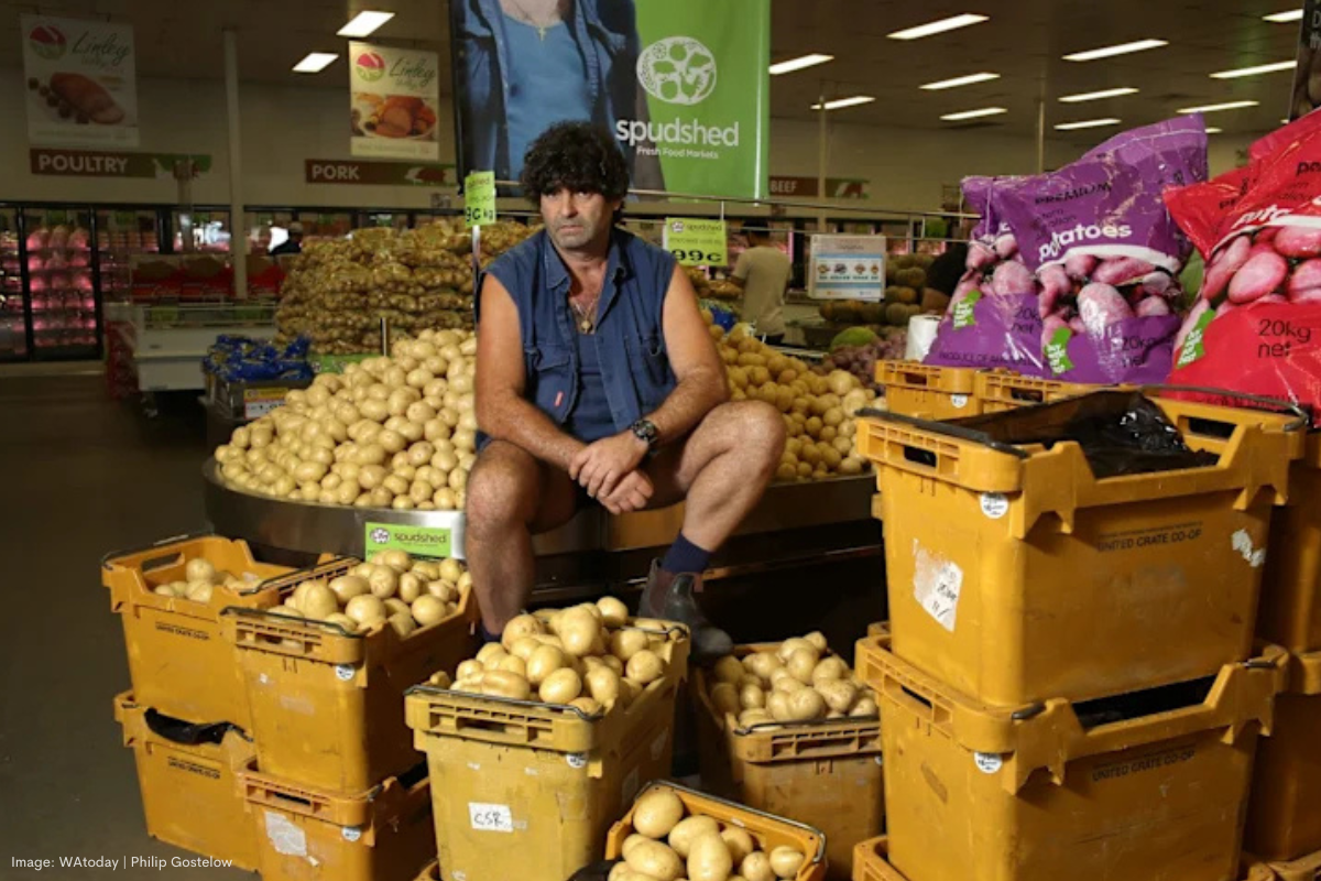 Article image for Local dairy farmers fear price push as Spudshed launches own milk brand