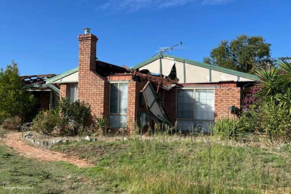 Article image for ‘Huge bang’: Residents detail the rapid destruction after suspected tornado ripped through Bunbury neighbourhood