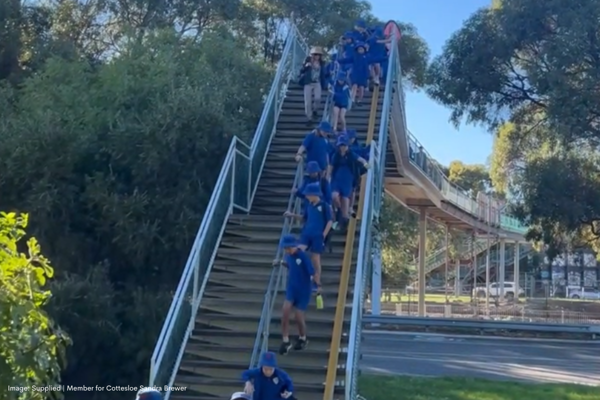 Article image for Student safety concern closes critical Cottesloe Primary footbridge after video shows dangerous swaying