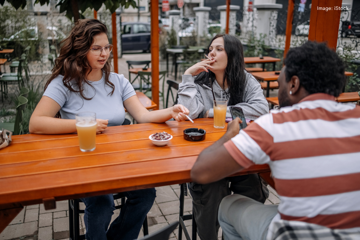 Article image for Push to ban smoking in outdoor licensed venues as patrons reject secondhand smoke