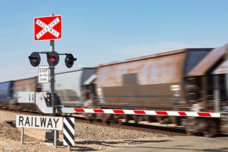 Rail union slams level crossing safety bill, citing ‘fundamental flaws’ and lack of consultation