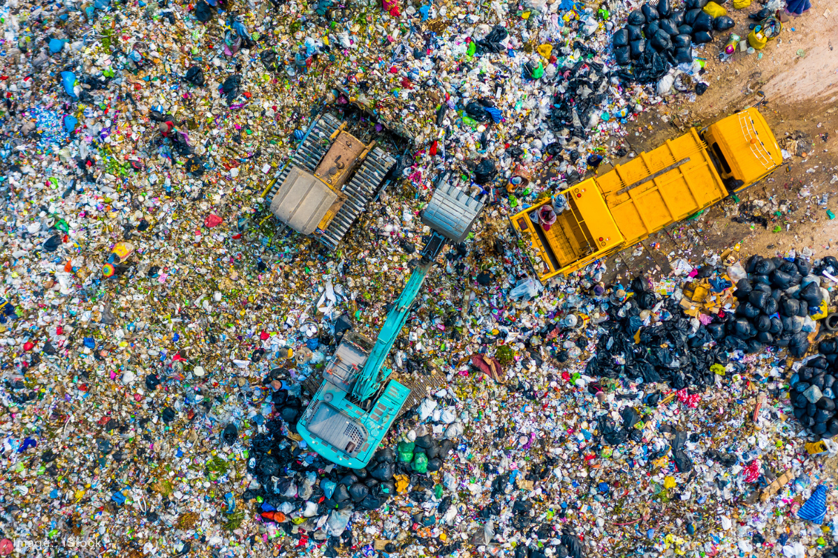Article image for Contamination concerns: ‘Bin juice’ build-up threatens Perth aquifer